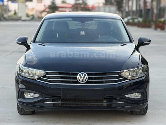 STENİN EN UYGUNU 2019 MODEL PASSAT HATASIZ BOYASIZ TRAMERSİZ