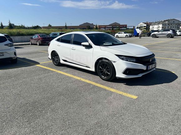 Sahibinden Honda Civic 1.6i VTEC Eco Elegance 2020 Model 