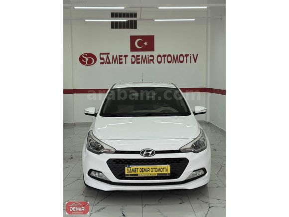 SAMET DEMİR OTOMOTİVDEN 2015 MDL HATASIZ HYUNDAİ İ20