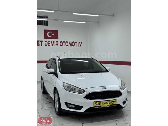 SAMET DEMİR OTOMOTİVDEN 2017 MDL HATASIZ BOYASIZ FORD FOCUS