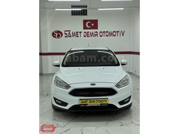 SAMET DEMİR OTOMOTİVDEN 2018 MDL HATASIZ BOYASIZ FORD FOCUS