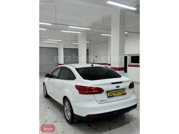 SAMET DEMİR OTOMOTİVDEN 2018 MDL HATASIZ BOYASIZ FORD FOCUS