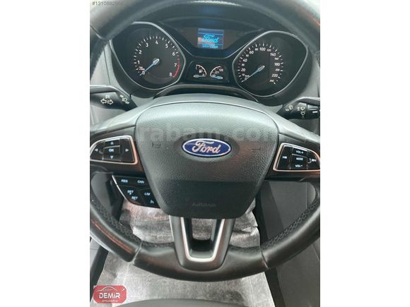 SAMET DEMİR OTOMOTİVDEN 2018 MDL HATASIZ BOYASIZ FORD FOCUS