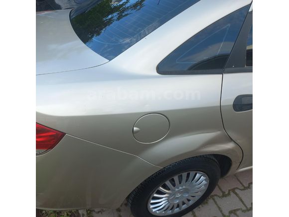 Sahibinden Fiat Linea 1.4 Fire Active 2007 Model Edirne 203.000 km Şampanya