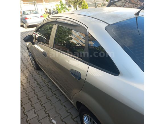 Sahibinden Fiat Linea 1.4 Fire Active 2007 Model Edirne 203.000 km Şampanya