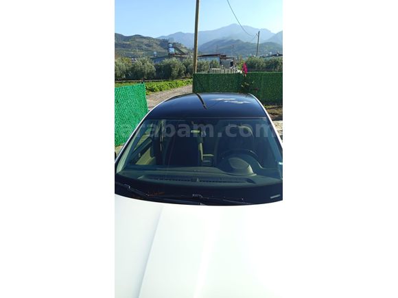 Galeriden Skoda Rapid 1.0 TSI GreenTec Style 2017CAM TAVANLI Model Hatay