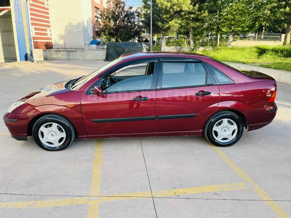 Galeriden Ford Focus 1.6 Comfort 2002 Model Kütahya