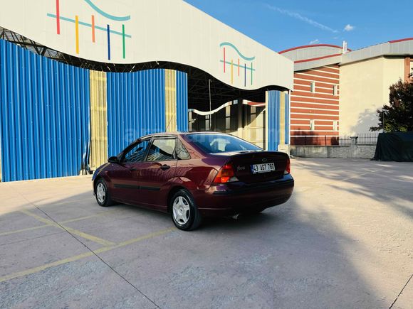 Galeriden Ford Focus 1.6 Comfort 2002 Model Kütahya