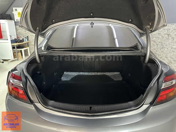 2016 196BİN KM'DE DİZEL OTOMATİK İNSİGNİA OPC ''ARCANLAR''