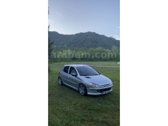 Sahibinden Peugeot 206 1.4 HDi X-line 2005 Model 