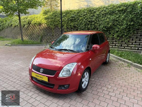**//S.ÜNLÜ'DEN 2011/DEĞİŞENSZ/SUZUKİ SWİFT/OTOMATİK/100.000KM\\*