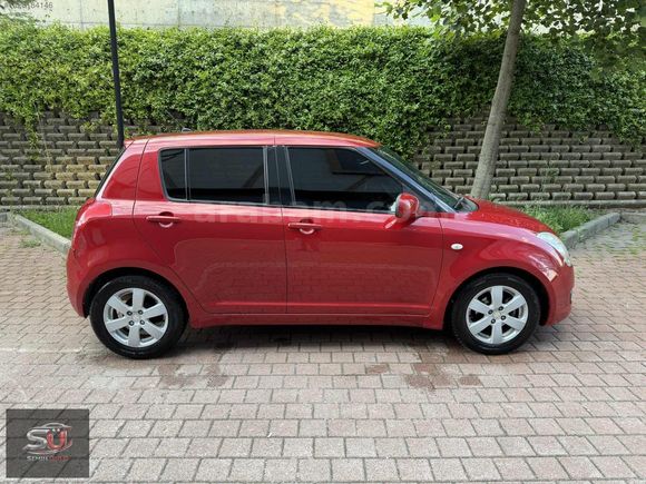 **//S.ÜNLÜ'DEN 2011/DEĞİŞENSZ/SUZUKİ SWİFT/OTOMATİK/100.000KM\\*