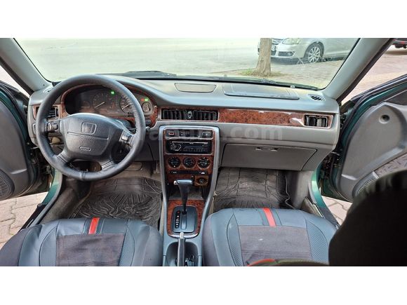 OTOMATİK  SANRUFLU  HONDA CİVİC