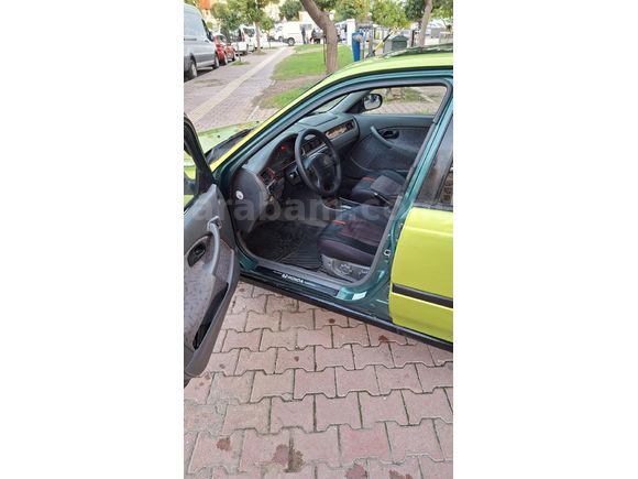 OTOMATİK  SANRUFLU  HONDA CİVİC