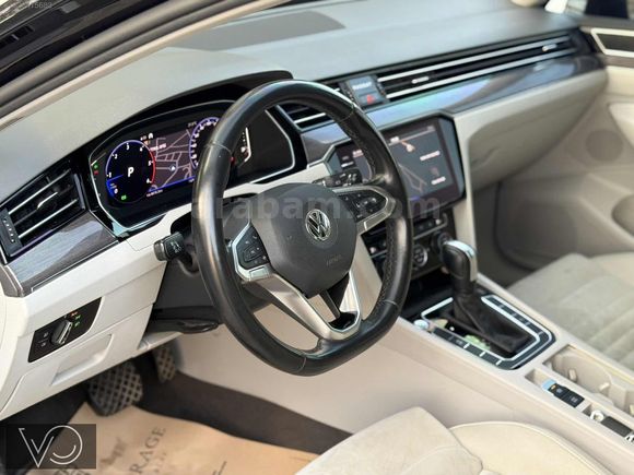 DEĞİŞENSİZ/ TRAMERSİZ/ 1.6 ELEGANCE/ PASSAT/ HATASIZ/ 140 KM