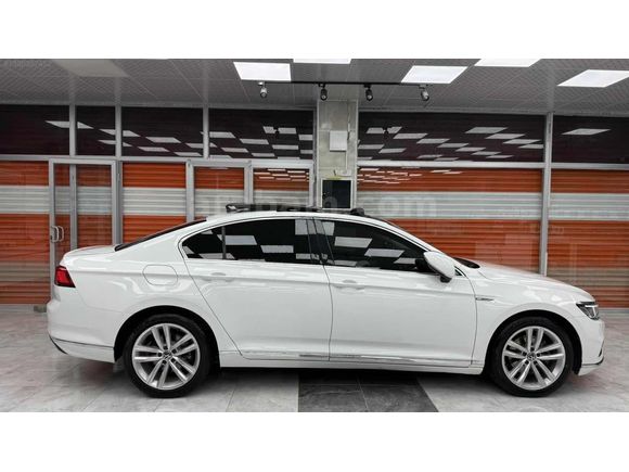 MEKAN MOTORS 2020 PASSAT ELEGANCE 109KM HATASIZ BOYASIZ