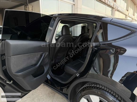 2023 MODEL TESLA MODEL Y LONG RANGE HATASIZ BOYASIZ TRAMERSİZ