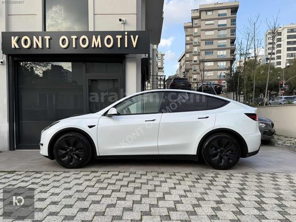 KONT 2025 TESLA MODEL Y STANDART RANGE CAM TVN/OTOPİLOT HATASIZ