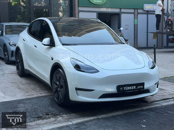 2025 TESLA MODEL Y RWD LEGACY - CAMTAVAN - 34.500KM