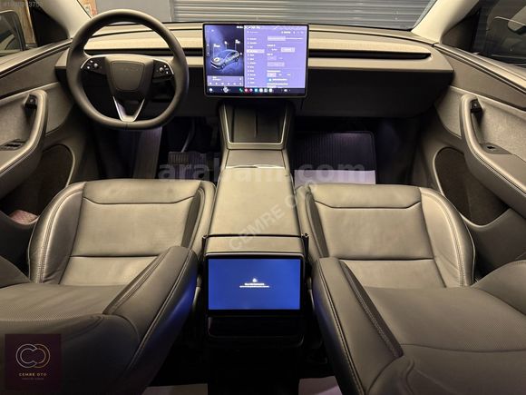 CEMRE OTO 'dan BOYASIZ YENİ 2025 TESLA MODEL Y PREMİUM