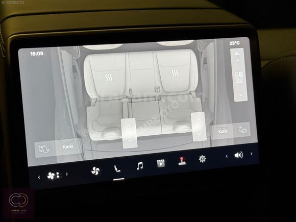 CEMRE OTO 'dan BOYASIZ YENİ 2025 TESLA MODEL Y PREMİUM