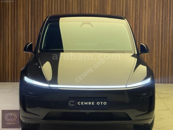 CEMRE OTO 'dan BOYASIZ YENİ 2025 TESLA MODEL Y PREMİUM
