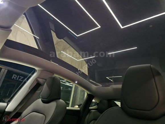 BOYASIZ DEĞİŞENSİZ TRAMERSiZ 2025 TESLA MODEL Y PREMiUM JUNiPER