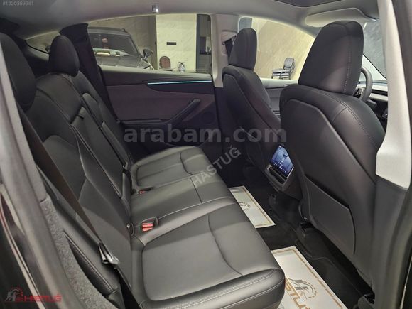 BOYASIZ DEĞİŞENSİZ TRAMERSiZ 2025 TESLA MODEL Y PREMiUM JUNiPER