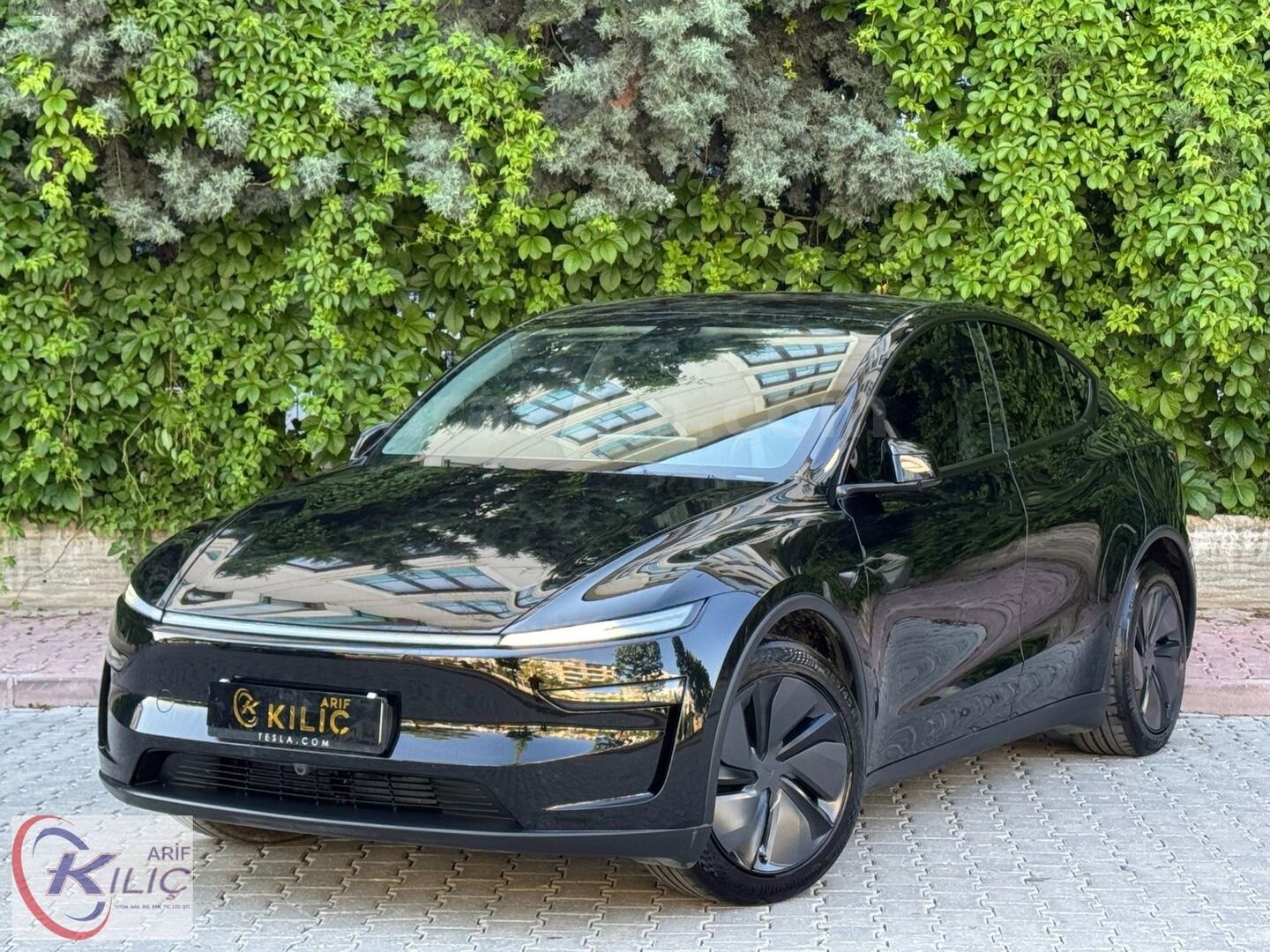 Galeriden Tesla Model Y Performance (Legacy) 2025 Model Konya 30.000 km Siyah 1