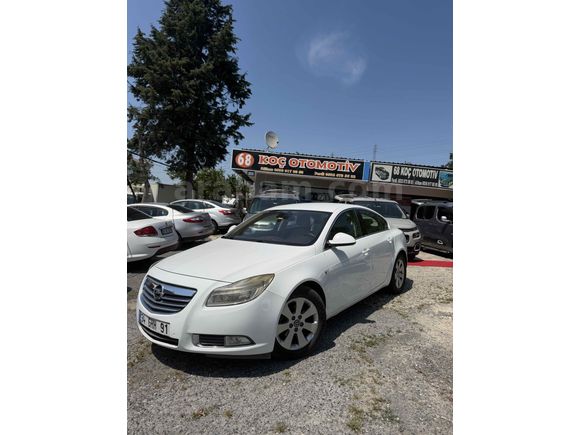 Galeriden Opel Insignia 2.0 CDTI Edition 2012 Model İstanbul