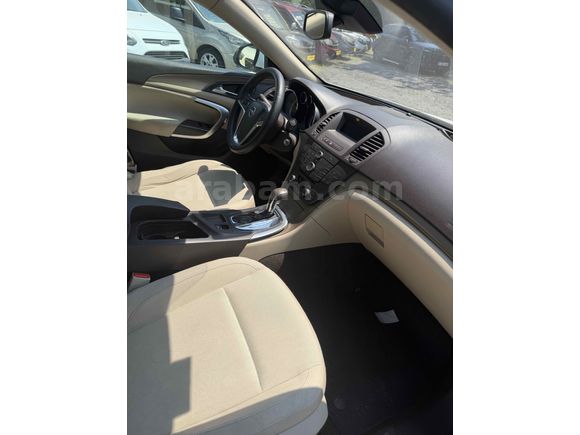 Galeriden Opel Insignia 2.0 CDTI Edition 2012 Model İstanbul