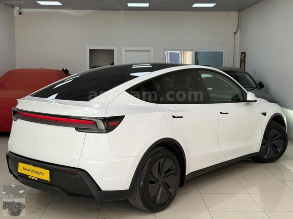 2025 JUNİPER PREMİUM OTONOM EAP CAM TAVAN ARKA EKRAN RWD HATASIZ