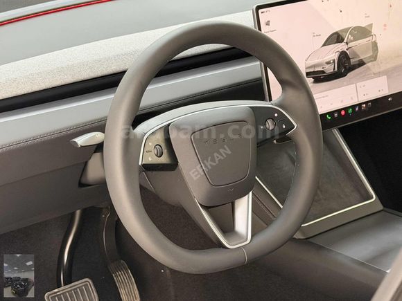 2025 JUNİPER PREMİUM OTONOM EAP CAM TAVAN ARKA EKRAN RWD HATASIZ