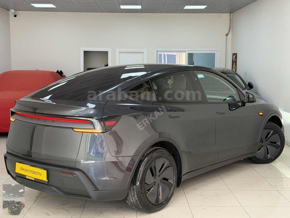2025 JUNİPER PREMİUM CAM TAVAN ARKA EKRAN RWD HATASIZ İÇİ BEYAZ