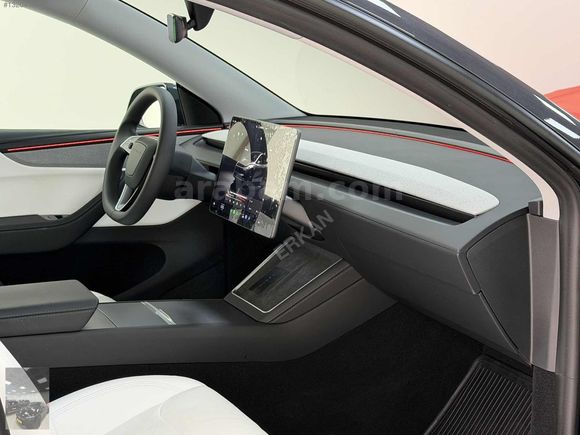 2025 JUNİPER PREMİUM CAM TAVAN ARKA EKRAN RWD HATASIZ İÇİ BEYAZ