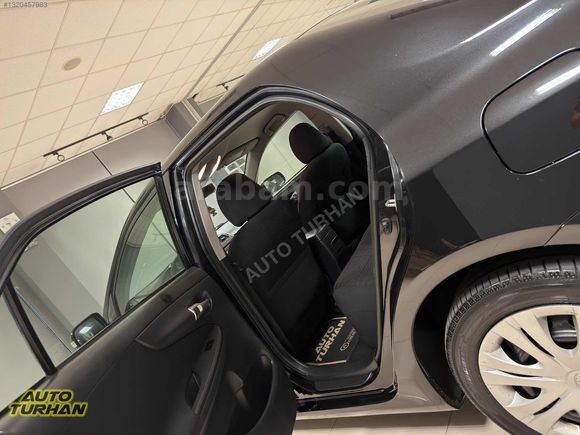 2011 - BOYASIZ - 148.000 KM - EMSALSİZ - 1.33 COROLLA