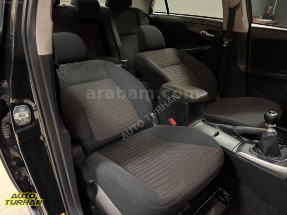 2011 - BOYASIZ - 148.000 KM - EMSALSİZ - 1.33 COROLLA