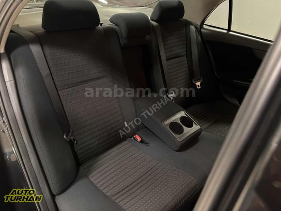 2011 - BOYASIZ - 148.000 KM - EMSALSİZ - 1.33 COROLLA