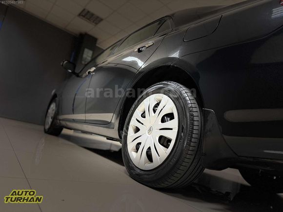 2011 - BOYASIZ - 148.000 KM - EMSALSİZ - 1.33 COROLLA