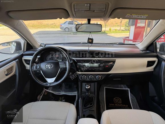 2015 / COROLLA / 1.33 LİFE / PARK SENSÖRÜ ÇELİK JANT