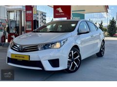 2015 / COROLLA / 1.33 LİFE / PARK SENSÖRÜ ÇELİK JANT