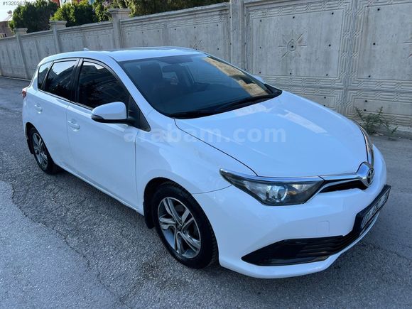 2016 AURİS HATASIZ BOYASIZ BENZİN LPGLİ