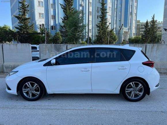 2016 AURİS HATASIZ BOYASIZ BENZİN LPGLİ