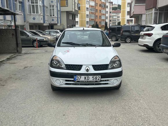 Sahibinden Renault Clio 1.4 Authentique 2003 Model 