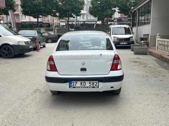 Sahibinden Renault Clio 1.4 Authentique 2003 Model 