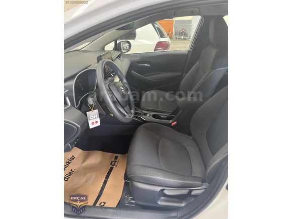 ERÇAL:2024 COROLLA VİSİON PLUS BOYASIZ 0,99 ORAN+K/K TAKSİT