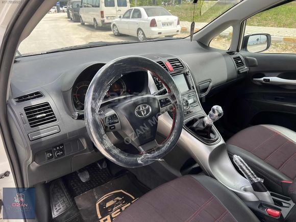 2011 AURİS COMFORT EXTRA 1.4 D4D