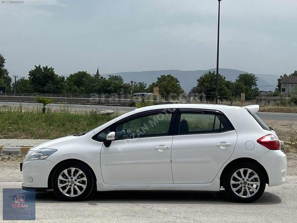 2011 AURİS COMFORT EXTRA 1.4 D4D