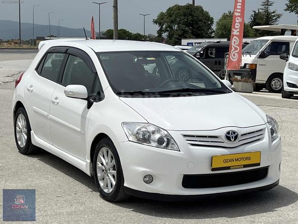 2011 AURİS COMFORT EXTRA 1.4 D4D