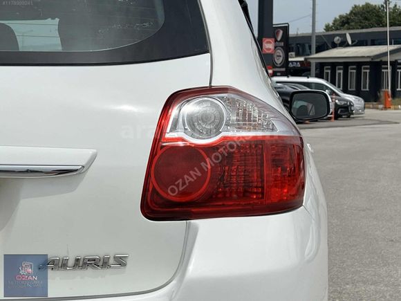 2011 AURİS COMFORT EXTRA 1.4 D4D